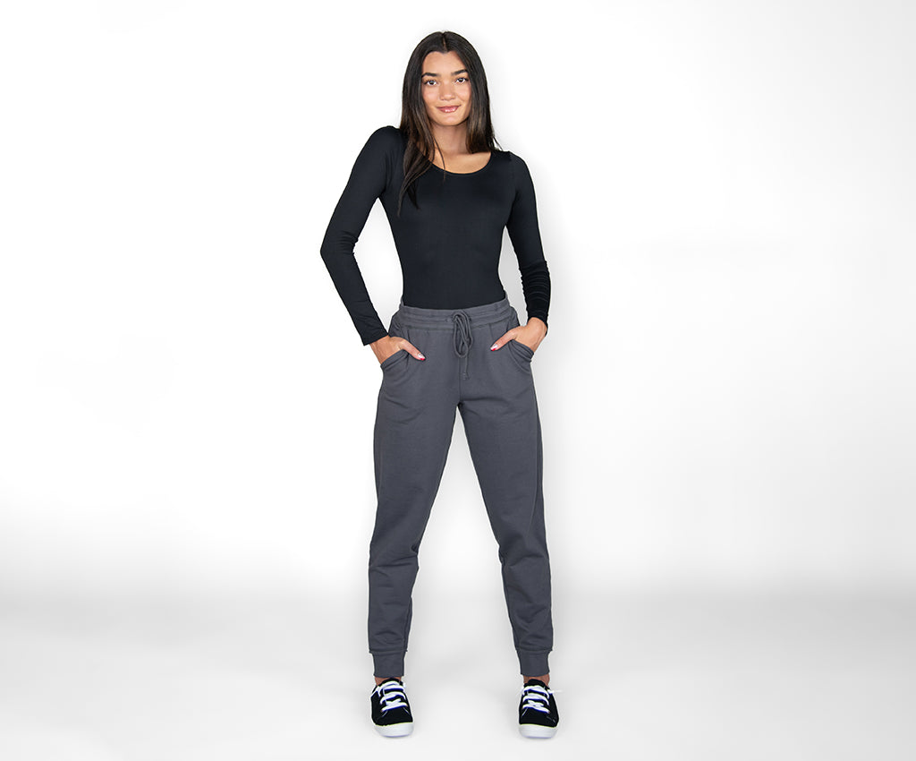 https://www.myowndesign.ca/cdn/shop/products/31802-Charcoal-jogger-pants-bodywrappers-full.jpg?v=1655496965